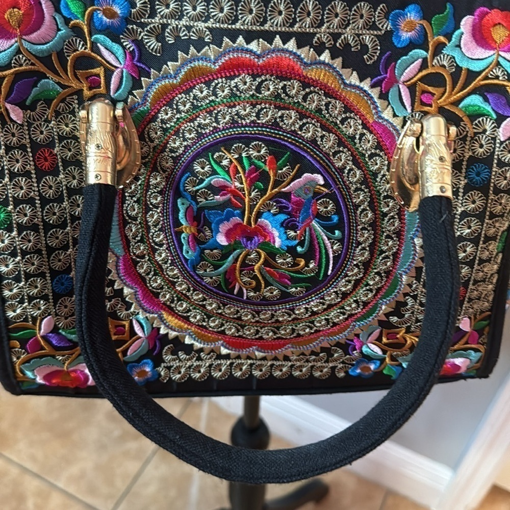 Daubdo Black Floral Canvas Embroidered Casual Shoulder Satchel Bag - Picture 4 of 11